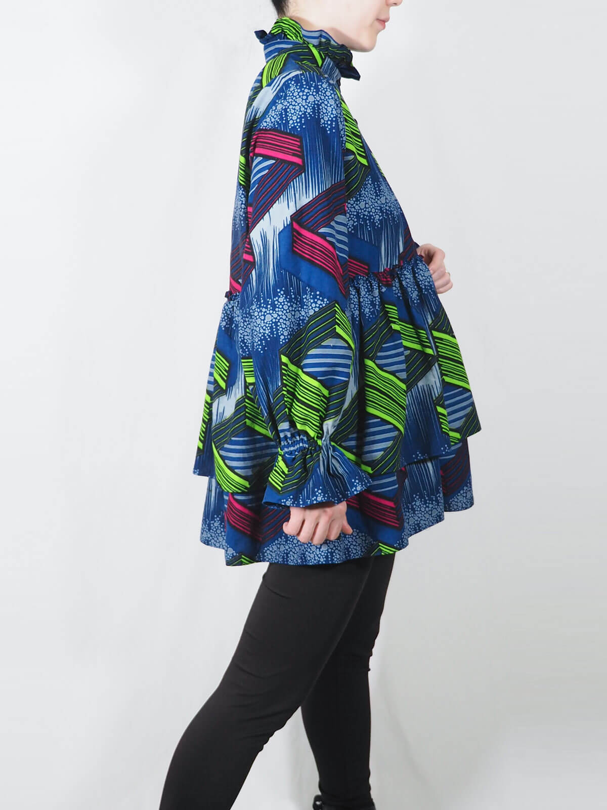 Ruffle Collar Blouse <Semi-custom Order>