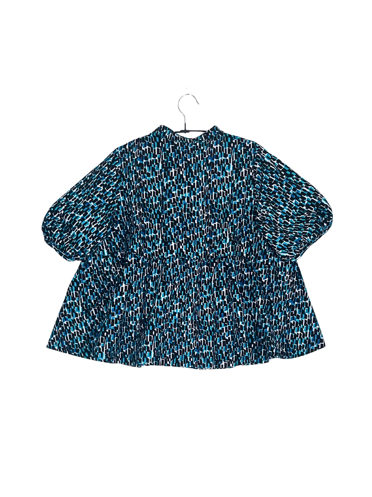 Volume Sleeve Flared Shirt #811 <M>