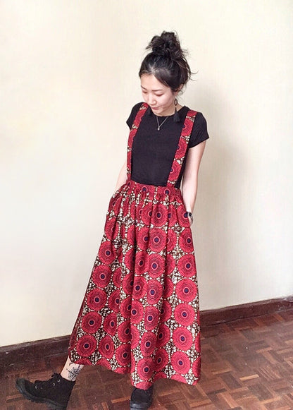 サスペンダースカート