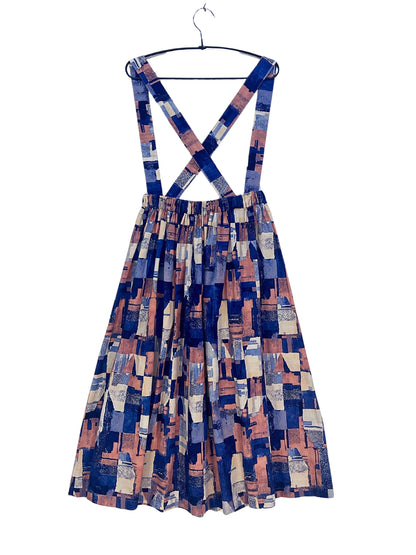 サスペンダースカート