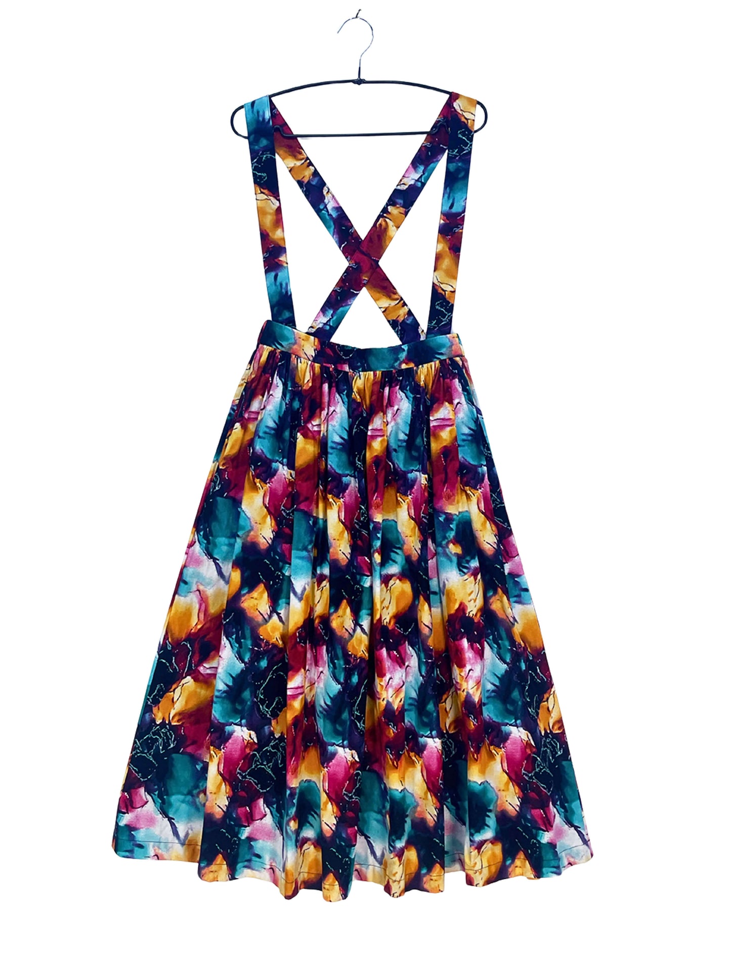 サスペンダースカート