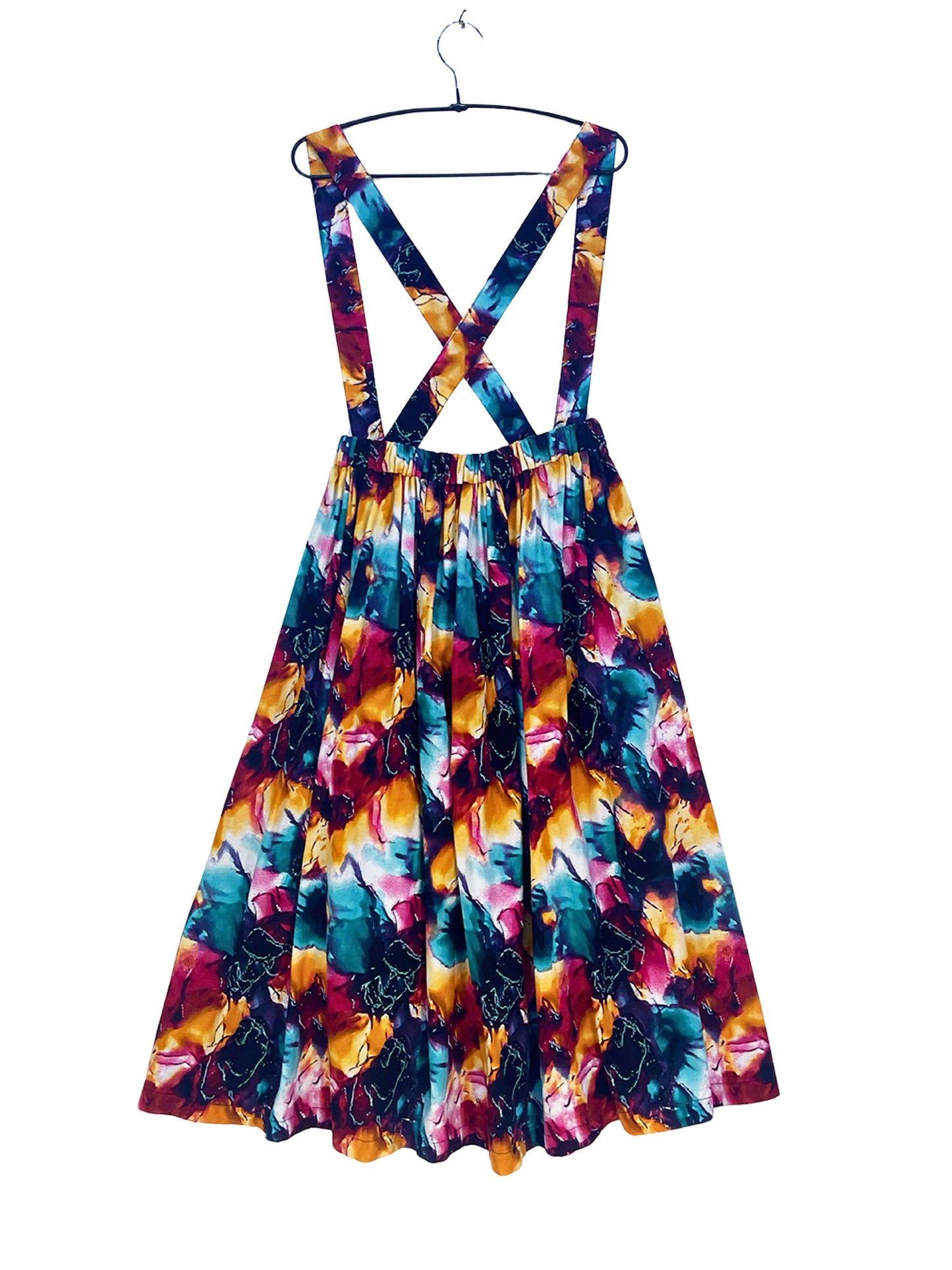 サスペンダースカート